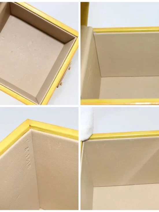 LOUIS VUITTON Monogram Vernis Bleecker Cosmetic Pouch Beige M91002 Auth 173131 - Picture 14 of 15